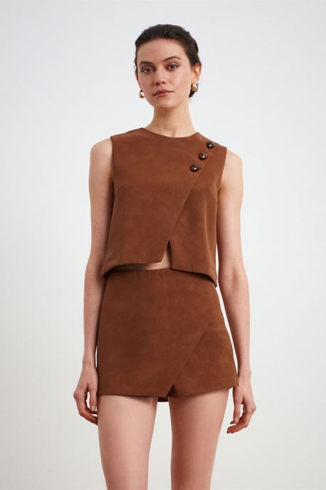 Dilvin Mid-Waist A-Linien Minirock aus Kunstleder - Camel - Image 2