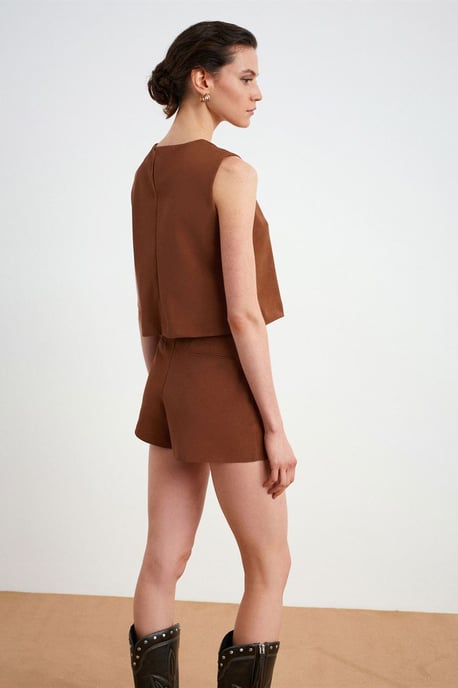 Dilvin Mid-Waist A-Linien Minirock aus Kunstleder - Camel - Image 3