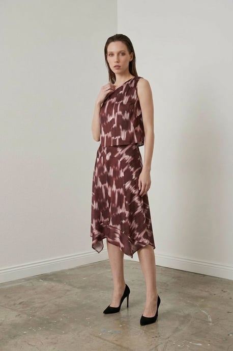 Asymmetrisches Satin-Blusen- und Midiröcke-Set - Image 4