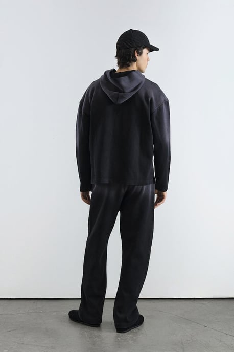 Kapuzensweatshirt aus Strick - Image 2