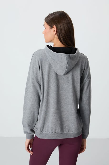 Übermaß Kapuzenpullover mit Tasche - Image 5