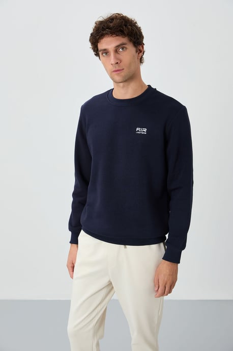 Herren Sweatshirt mit regulärer Passform und Rundhalsausschnitt - Image 1