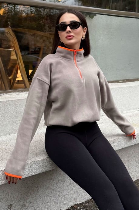 Übergroßer Plüsch-Half-Zip-Sweatshirt - Image 6