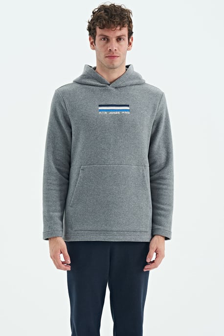 Herren Hoodie mit bedrucktem Logo - Image 1