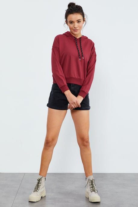 Lässiges Kapuzensweatshirt mit Bindegürtel - Image 4