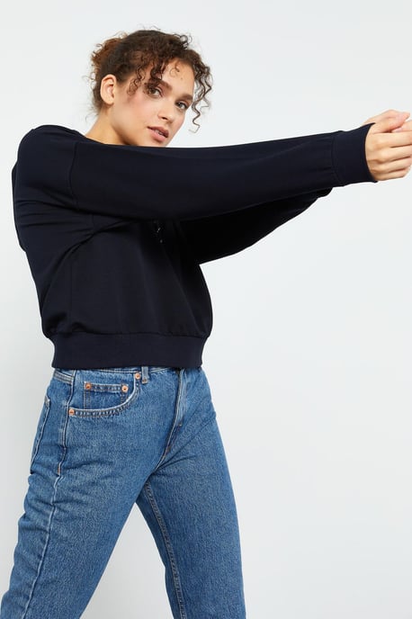 Lässiges Kapuzensweatshirt mit Bindeband-Detail - Image 4