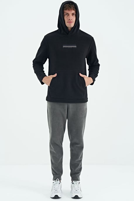 Herren Hoodie mit bedrucktem Logo - Image 2