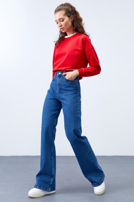 Damen Relaxed Crew Neck Sweatshirt - Image 4