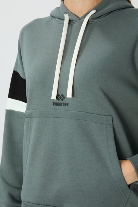 Übergröße Farbblock Kapuzenpullover mit Tasche - Image 5