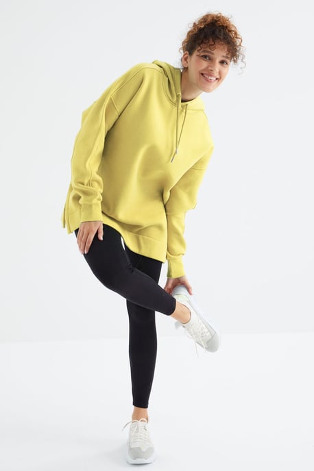 Übermaß Kapuzenpullover mit Tasche - Image 4