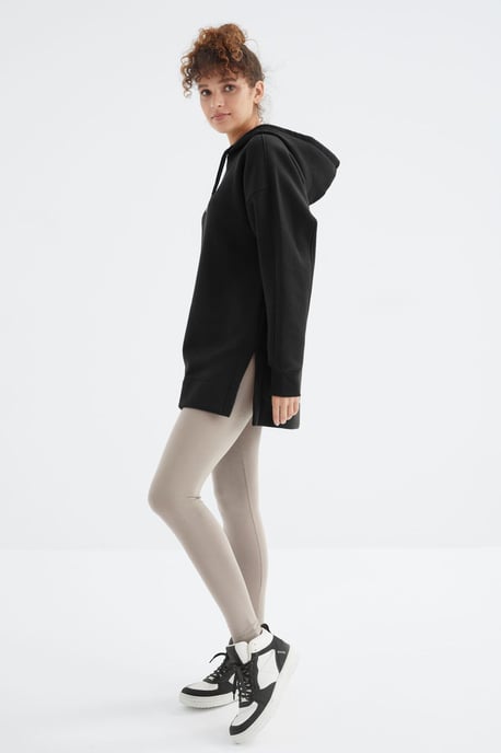 Übermaß Kapuzenpullover mit Tasche - Image 2