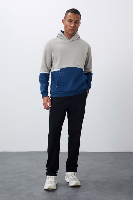 Herren Farbblockiertes Kapuzensweatshirt - Image 3