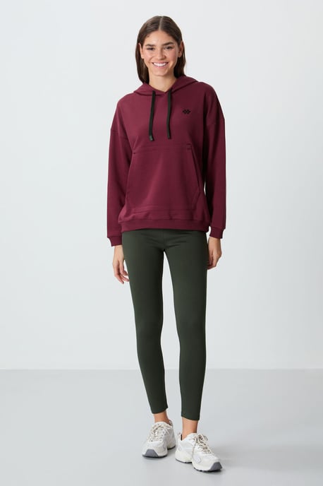 Übergroßer Kapuzenpullover mit Tasche - Image 2