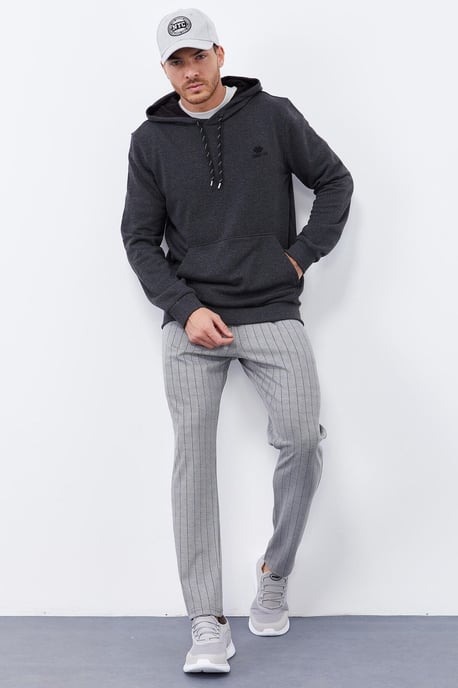 Herren Sweatshirt mit Kapuze und Tasche - Image 4
