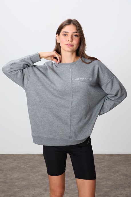 Übergroßer Rundhals-Sweatshirt - Image 4