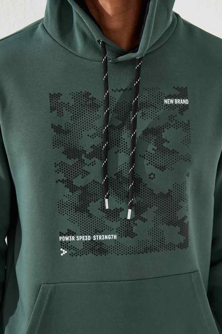 Herren Kapuzenpullover mit Tarnmuster - Image 4