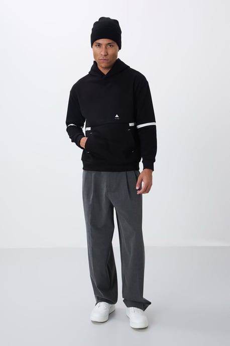 Herren Kapuzen-Sweatshirt mit Farbblöcken - Image 2