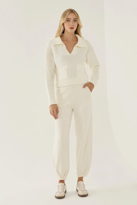 Shirtkragen-Crop-Pullover mit Tasche - Image 3