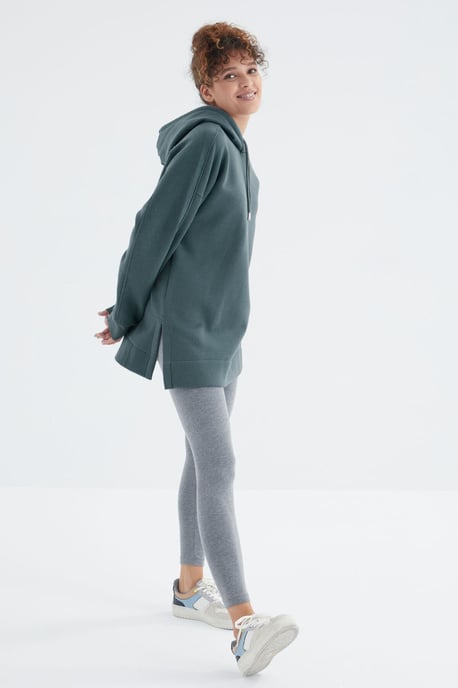 Übermaß Kapuzenpullover mit Tasche - Image 3