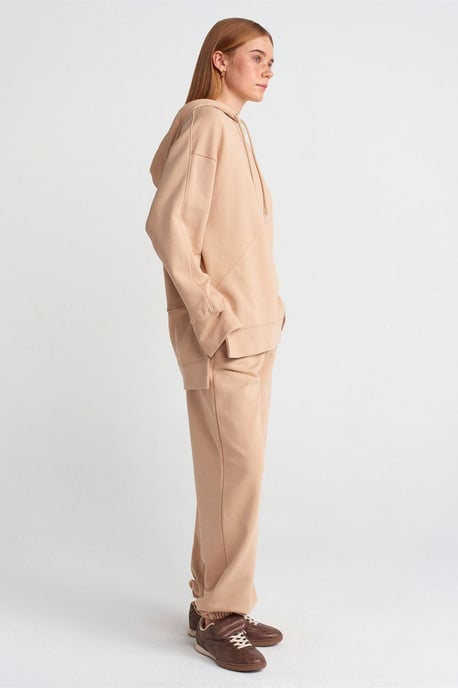 Oversized Baumwoll-Hoodie mit Schlitz - Image 3