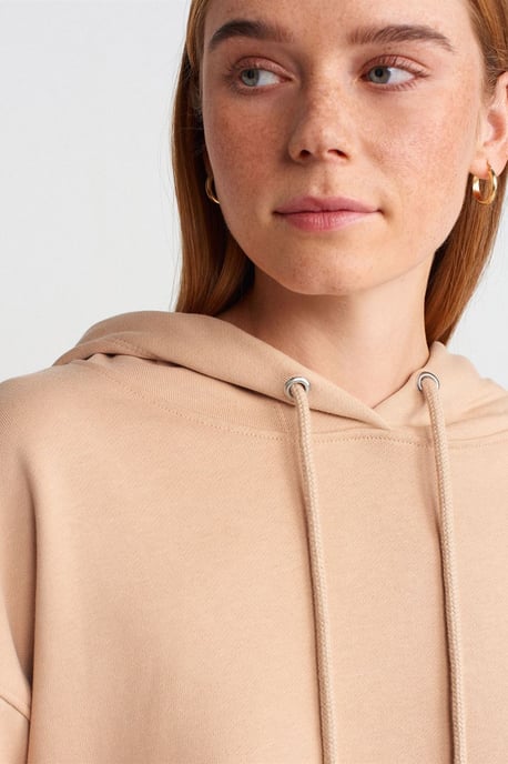 Oversized Baumwoll-Hoodie mit Schlitz - Image 4