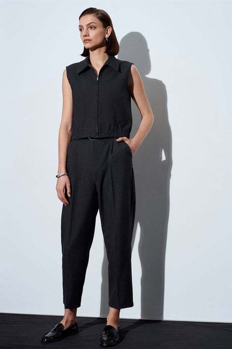 Damen Woven Crepe-Weste mit Reißverschluss - Image 4