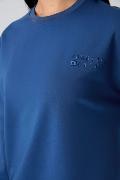 Übergröße Sweatshirt- und elastische Hosen-Set - Image 4