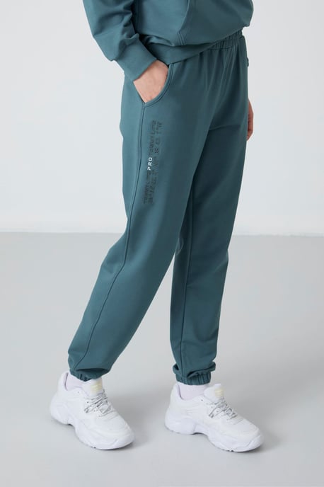 Übergroßer Kapuzenpullover- und Hosenanzug - Image 6