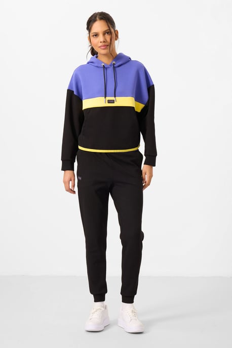 Farbblockiertes Kapuzen-Sweatshirt- und Hosen-Set - Image 4