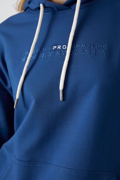 Überdimensionales Kapuzen-Sweatshirt und Hosen-Set - Image 3