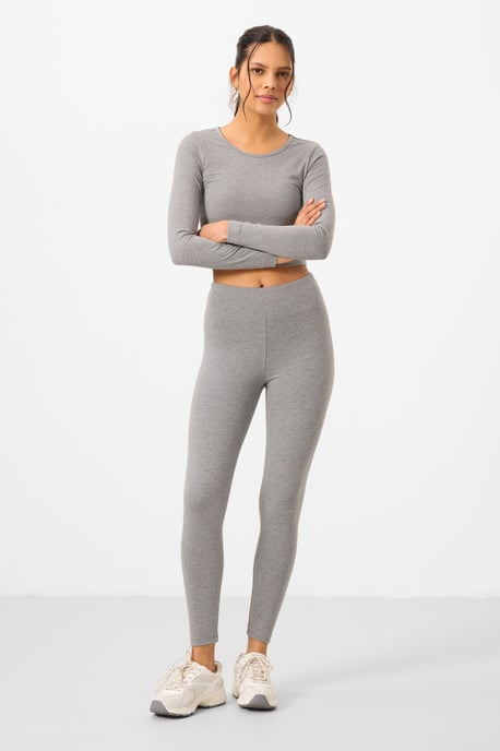 Baumwolle-Elasthan Crop T-Shirt und Leggings Set - Image 4