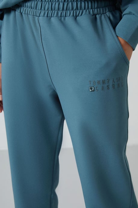 Übergroßes Sweatshirt- und elastisches Bund-Hosen-Set - Image 5