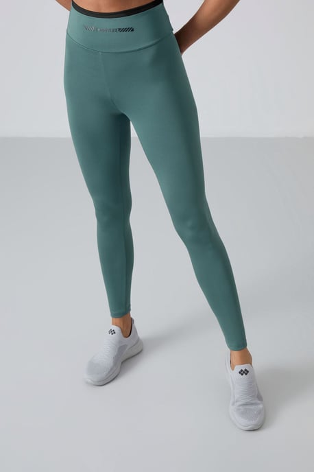 Trägerloses Slim-Fit Aktiv-Set - Image 5