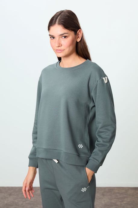 Übergrößen Sweatshirt- und Hosen-Set aus Baumwolle-Polyester-Mischung - Image 2