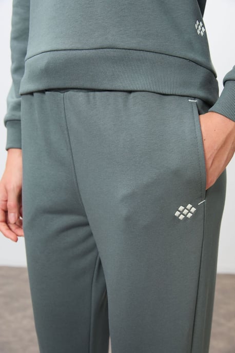 Übergrößen Sweatshirt- und Hosen-Set aus Baumwolle-Polyester-Mischung - Image 6