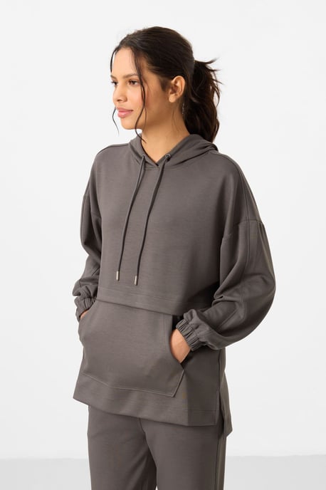 Oversized Kapuzenpullover und weit geschnittene Hosen Set - Image 3