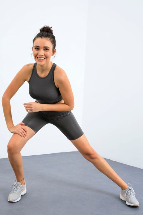 Ärmelloses Slim-Fit Aktiv-Set mit Radlerhosen - Image 3