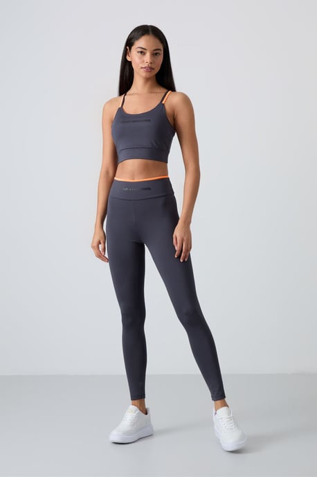 Bodenloses Slim-Fit Aktiv-Set - Image 1