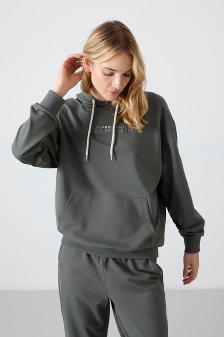 Übergrößen Kapuzenpullover und Hosen Set - Image 5