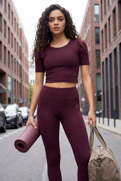 Damen Baumwoll Slim-Fit Aktives Set - Image 1