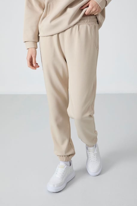 Oversized Kapuzenpullover- und Hosen-Set - Image 3