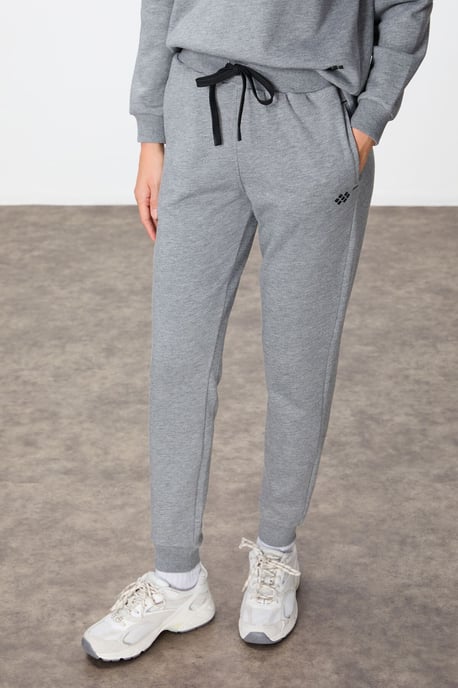 Übergroßes Sweatshirt- und Hosen-Set aus Baumwolle-Polyester-Mischung - Image 3