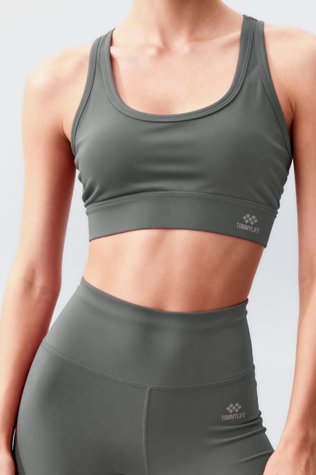 Ärmelloses Sportset mit Leggings - Image 4