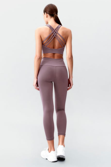 Ärmelloses Sportset mit Leggings - Image 6