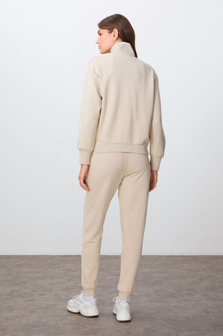 Oversized Sweatshirt mit Reißverschlusskragen und Hose Set - Image 6