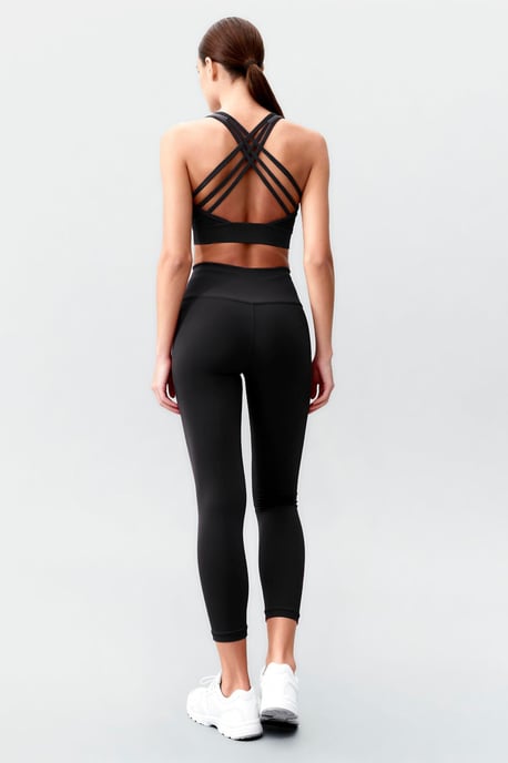 Ärmelloses Sportset mit Leggings - Image 1