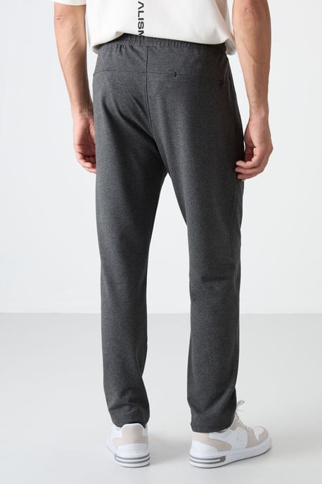 Herren Regular Fit gerade geschnittene Sweatpants - Image 6