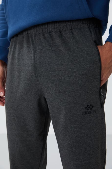 Herren Jogginghose mit Reißverschlusstaschen - Image 4