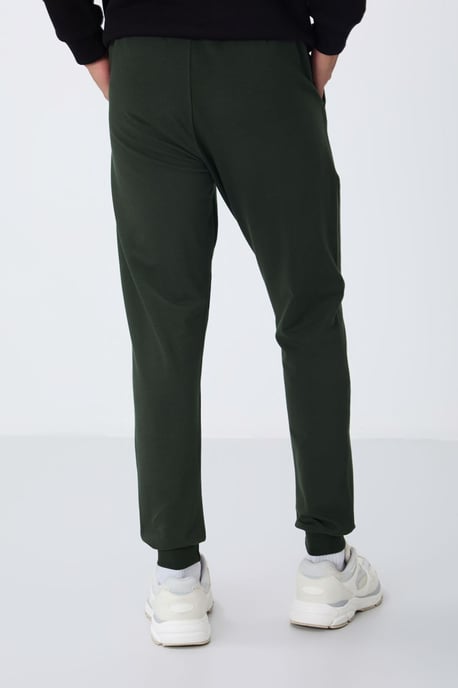 Herren Sweatpants aus Fleece in Solid-Optik - Image 5