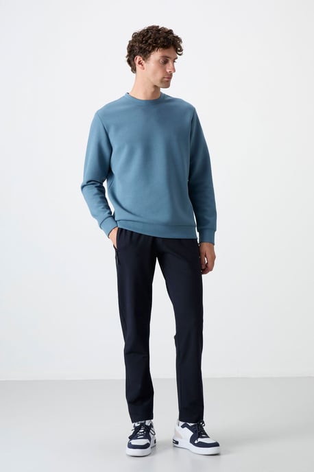 Herren Sweatpants in Regular Fit mit geradem Bein - Image 1